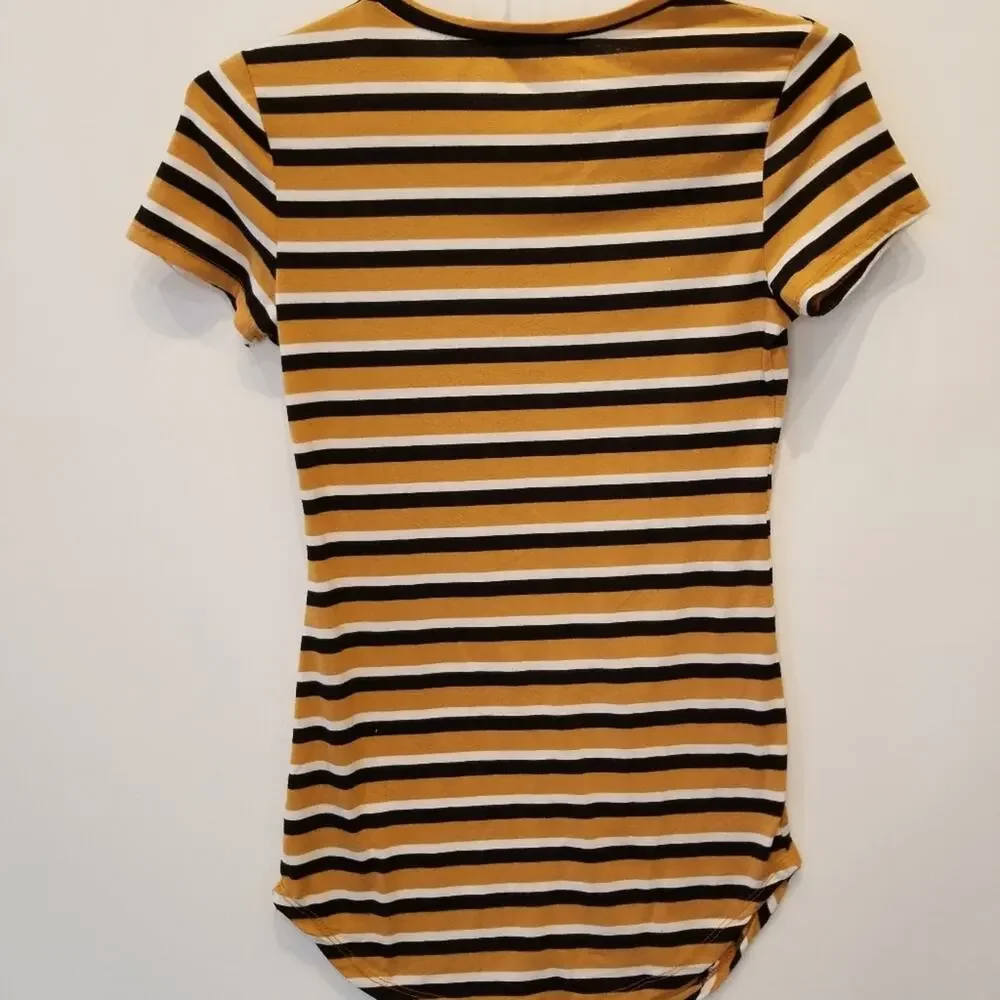 Revamped Girls T-Shirt Casual Dress Gold and‎ Black Striped Comfortable Size M